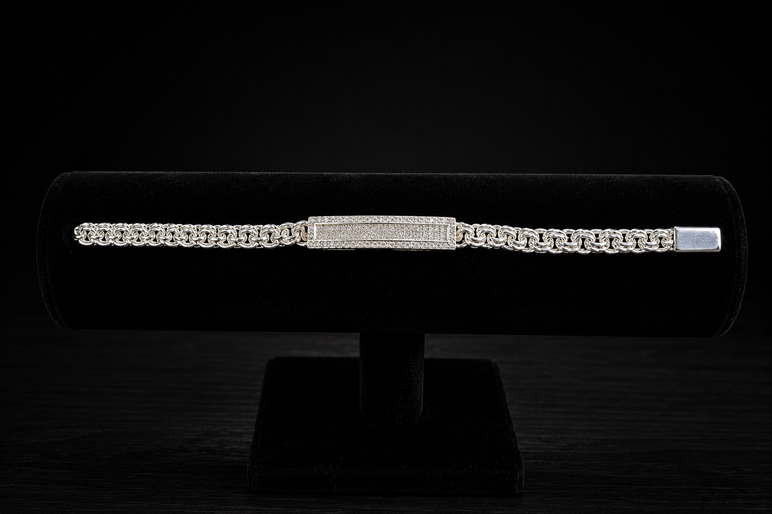 Handcrafted Chinese Link