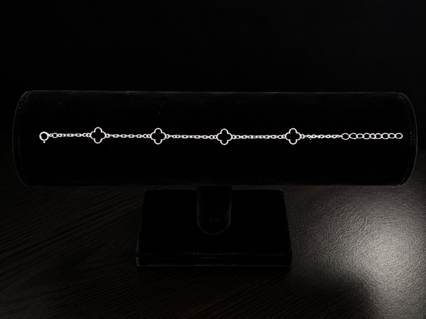 Pauregí Clover Bracelet (Black)